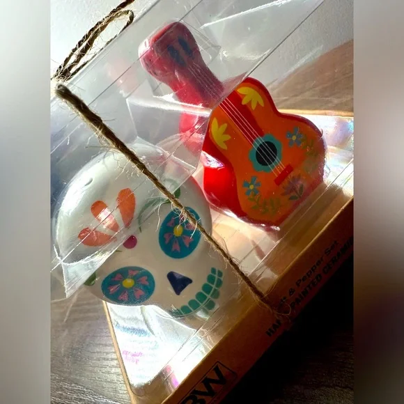Hand Painted Ceramic Skull and Guitar Salt & Pepper Shaker Gift Set - Picture 3 of 5